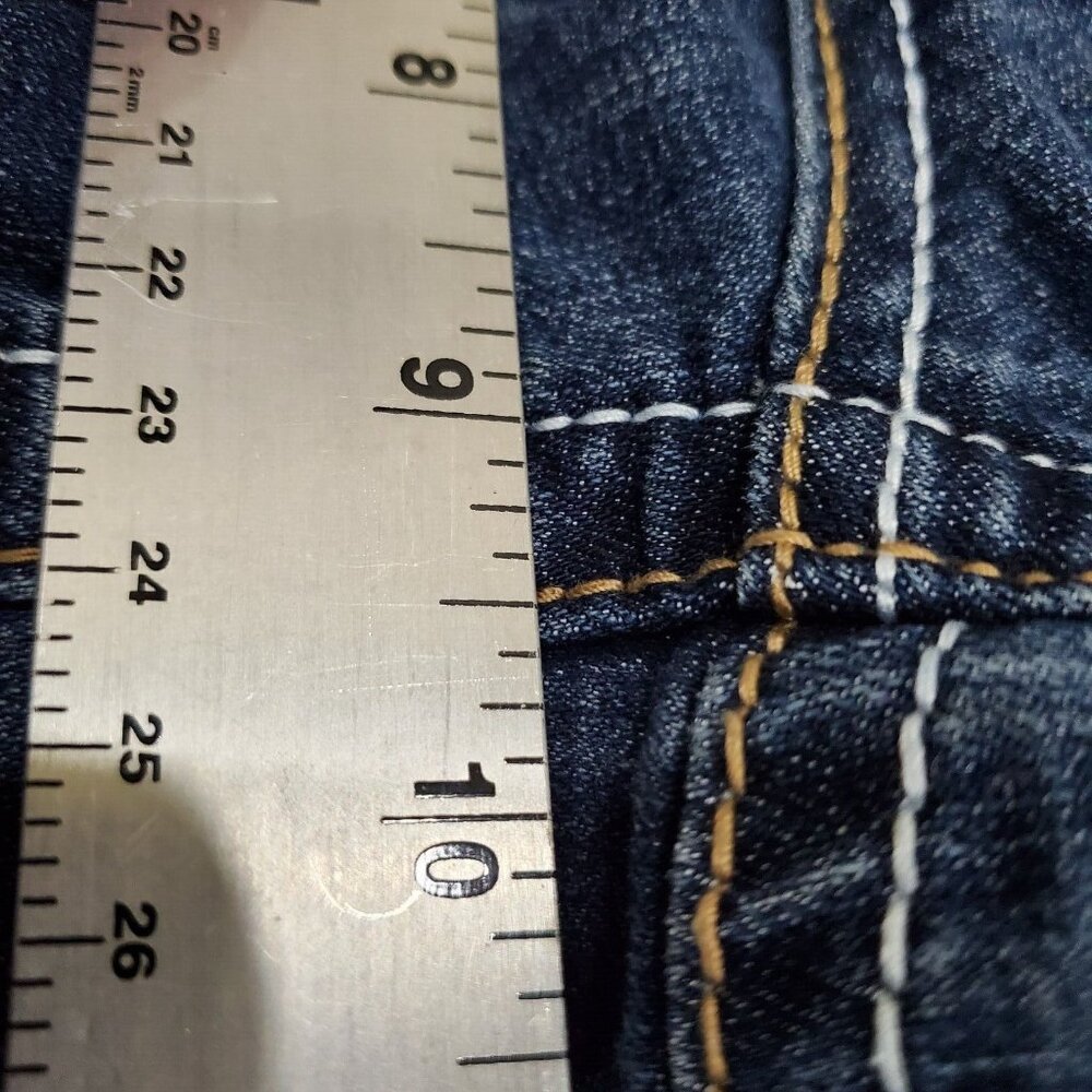 Maurices Capri Jeans Women Size 12 Blue Stretch Comfort Embroidered Rhinestones - Picture 10 of 11